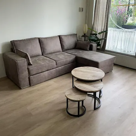 Charmant Appartement Met Terras En Parkeerplaats * אפלדורן