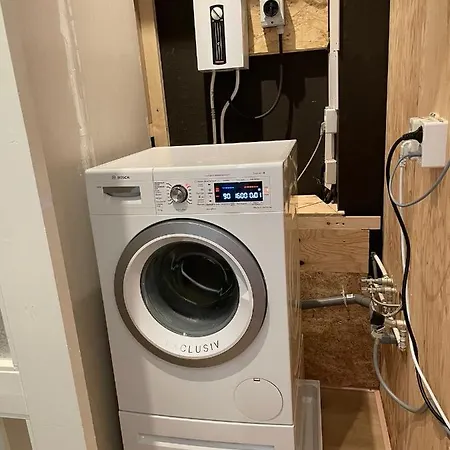 דירה Charmant Appartement Met Terras En Parkeerplaats אפלדורן